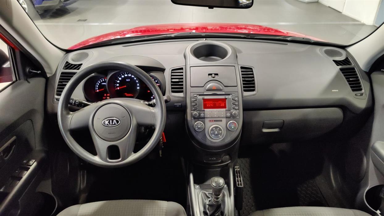 KIA SOUL 2010