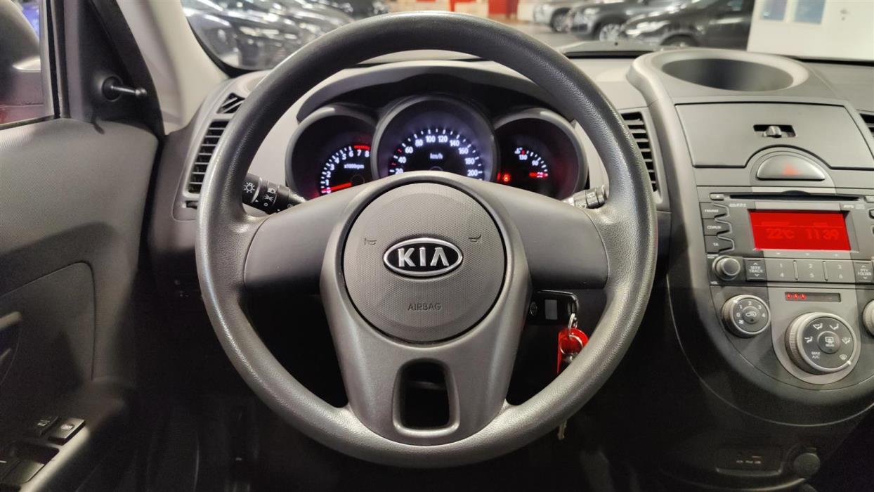 KIA SOUL 2010