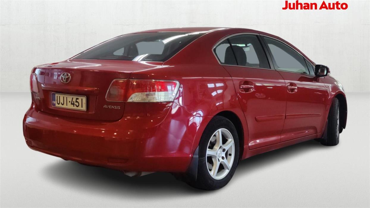 TOYOTA Avensis 2010