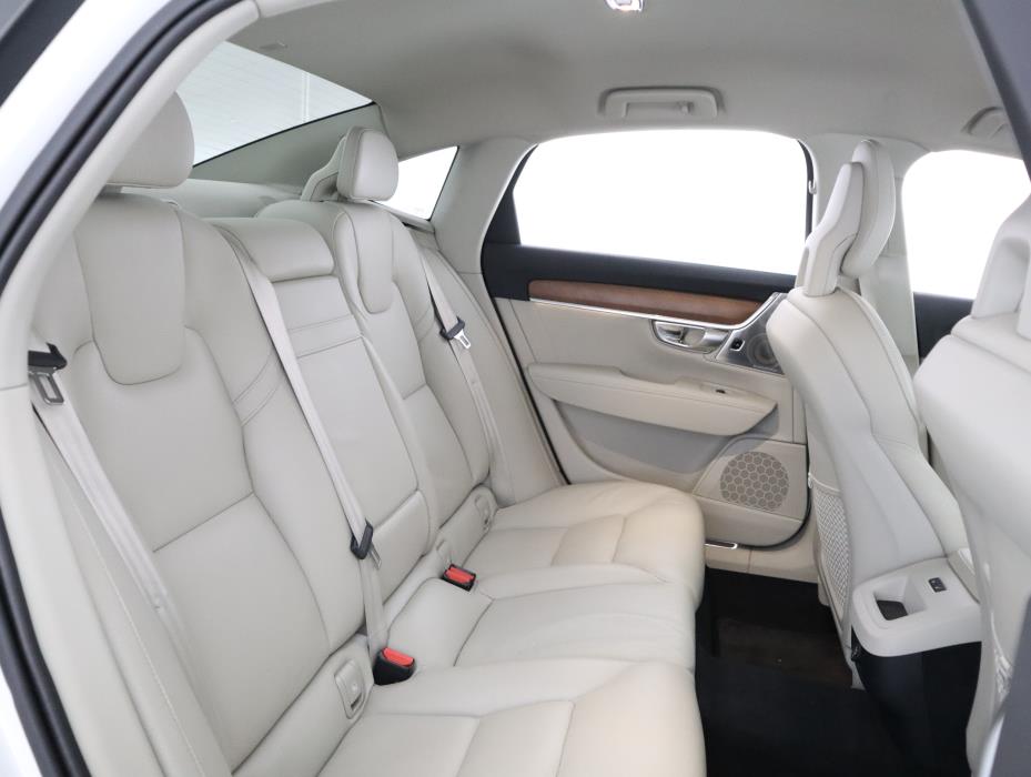 VOLVO S90 2017