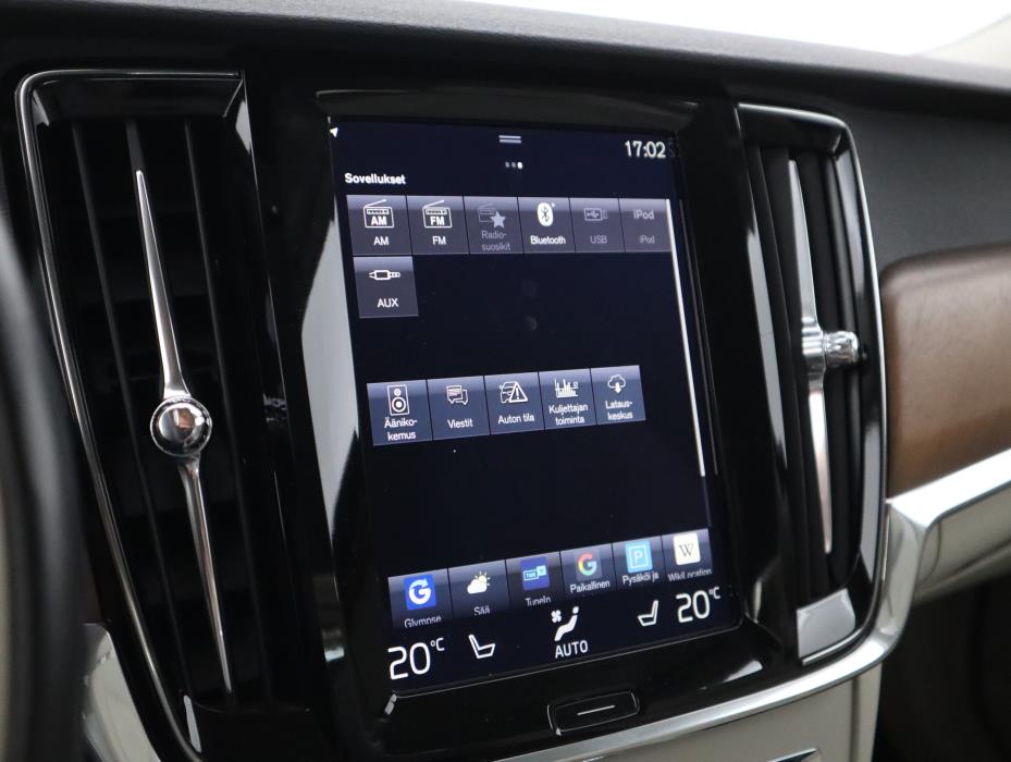 VOLVO S90 2017