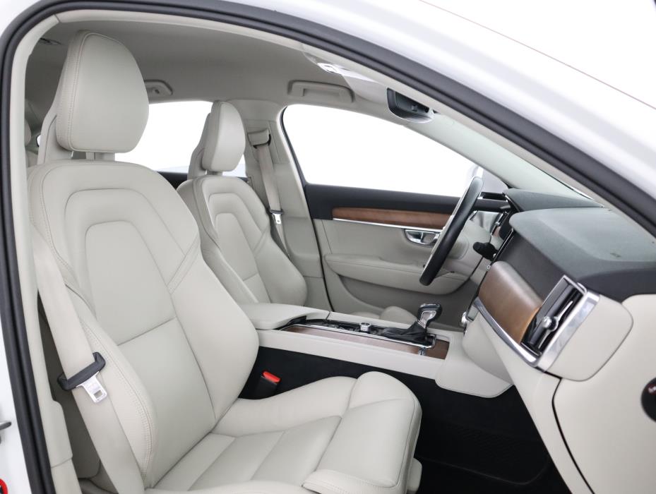 VOLVO S90 2017