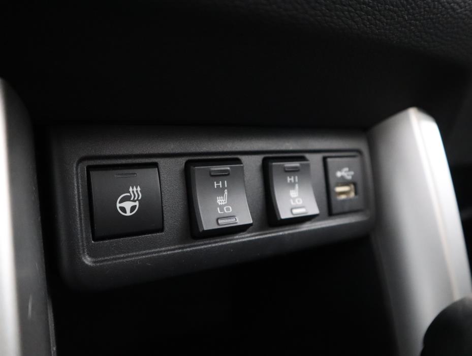TOYOTA Corolla Cross 2023