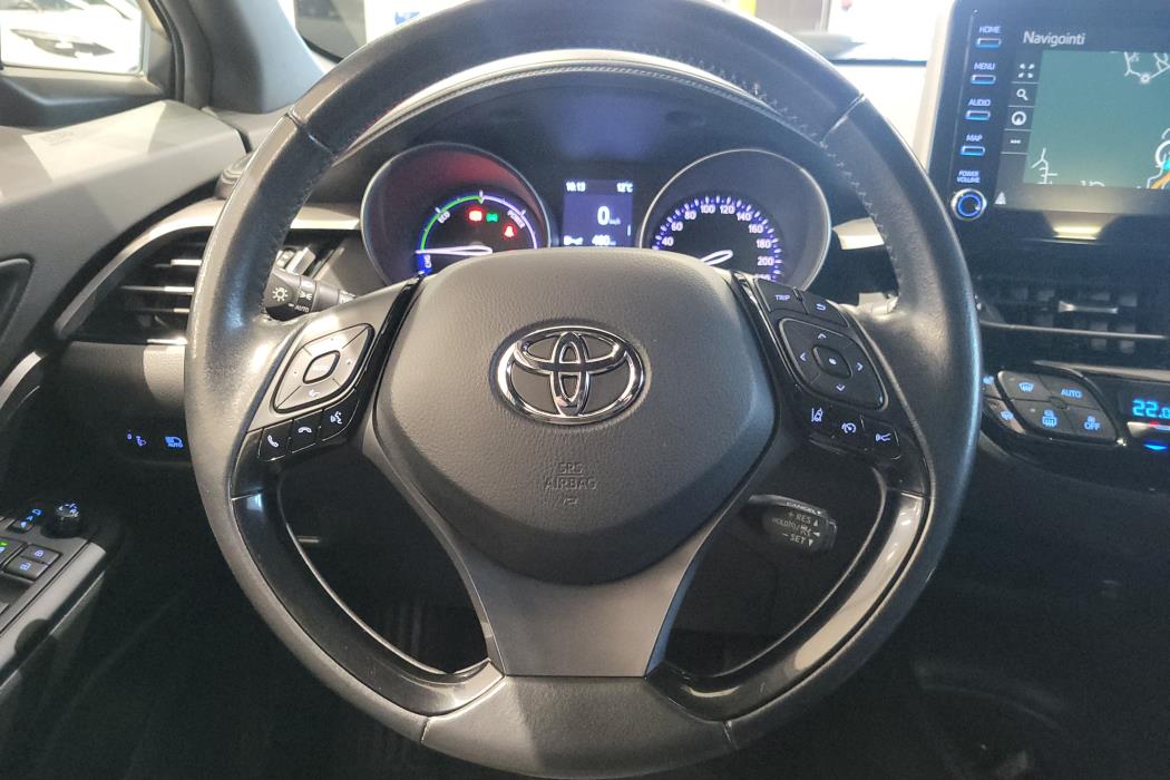 TOYOTA C-HR 2020