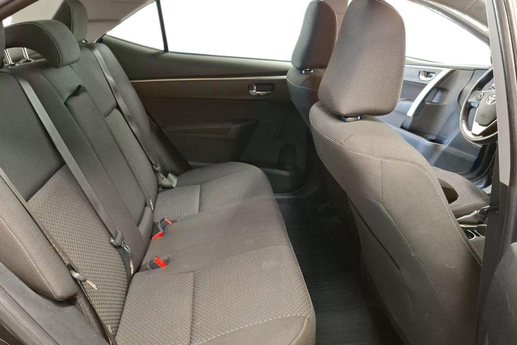 TOYOTA Corolla 2014