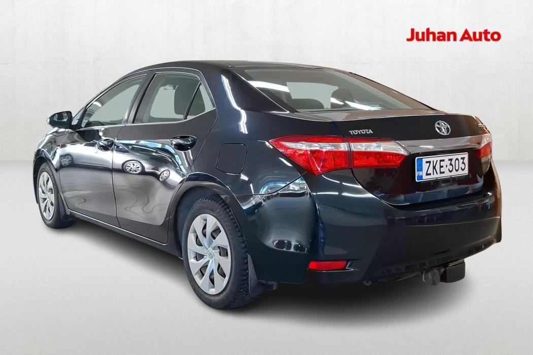 TOYOTA Corolla 2014