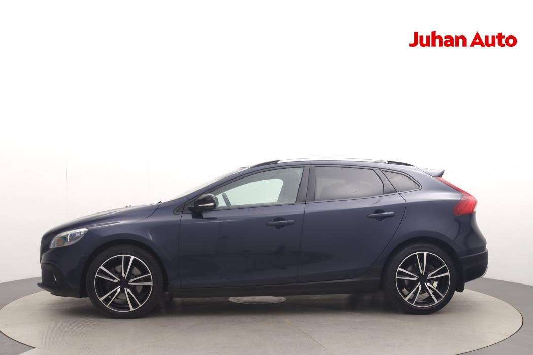 VOLVO V40 Cross Country 2013