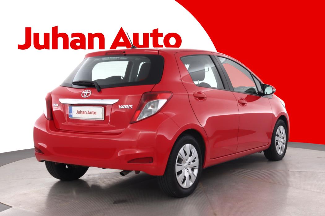 TOYOTA Yaris 2012
