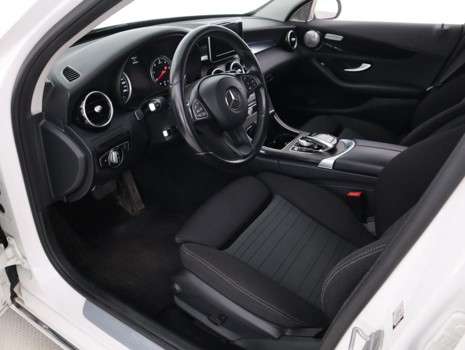 MERCEDES-BENZ C 2015