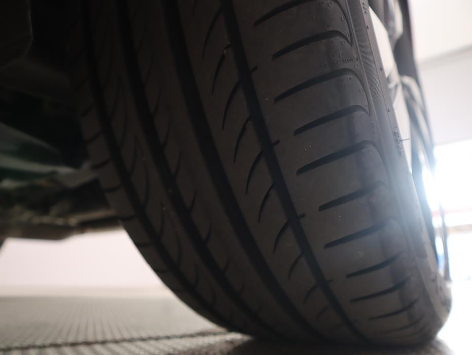 MERCEDES-BENZ A 2015