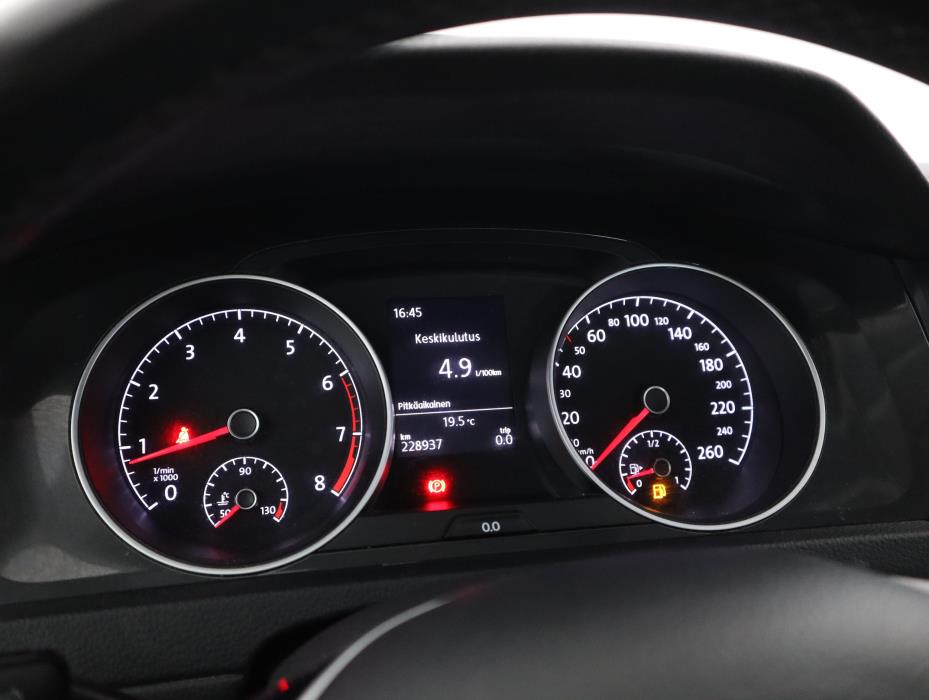 VOLKSWAGEN GOLF 2017