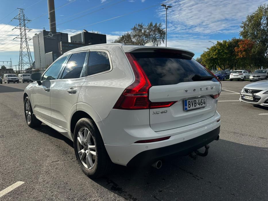 VOLVO XC60 2018