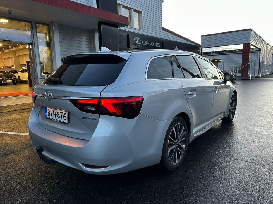 Toyota Avensis 2018