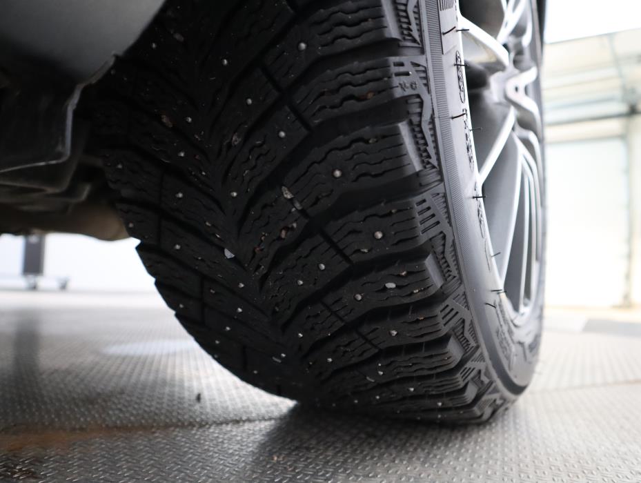 MERCEDES-BENZ C 2020