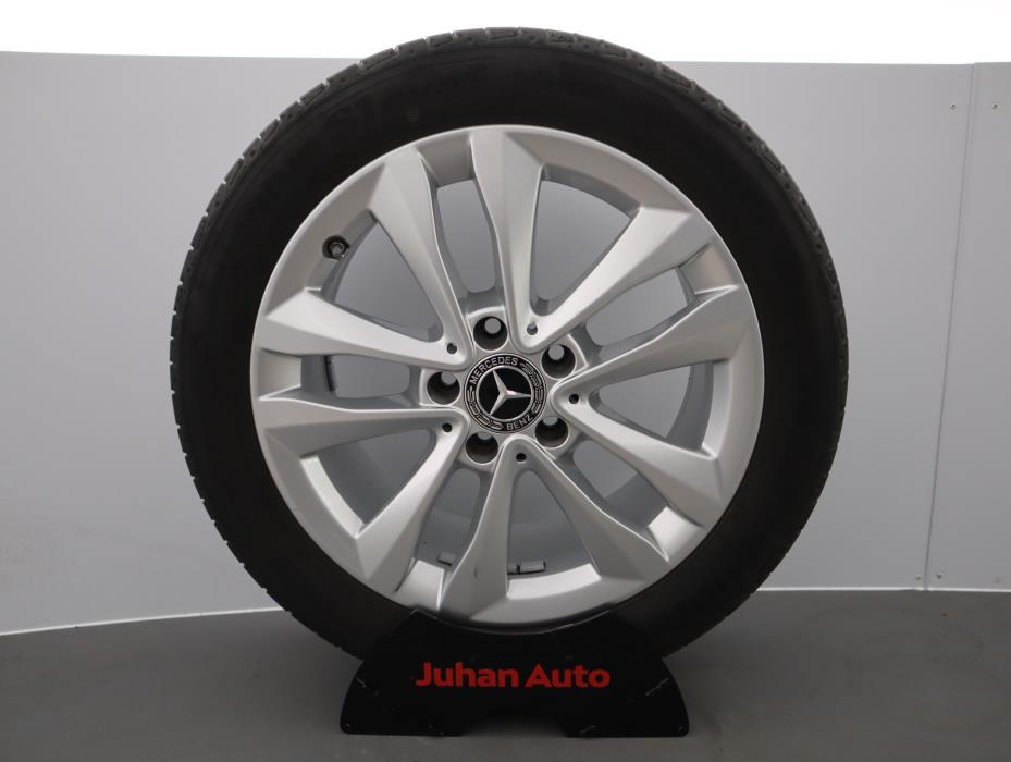 MERCEDES-BENZ C 2020