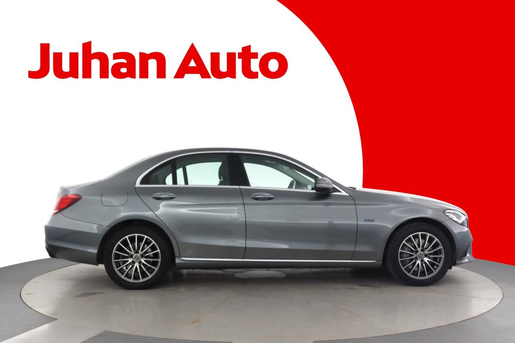 MERCEDES-BENZ C 2020