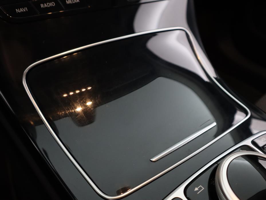 MERCEDES-BENZ C 2020