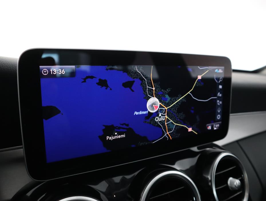 MERCEDES-BENZ C 2020