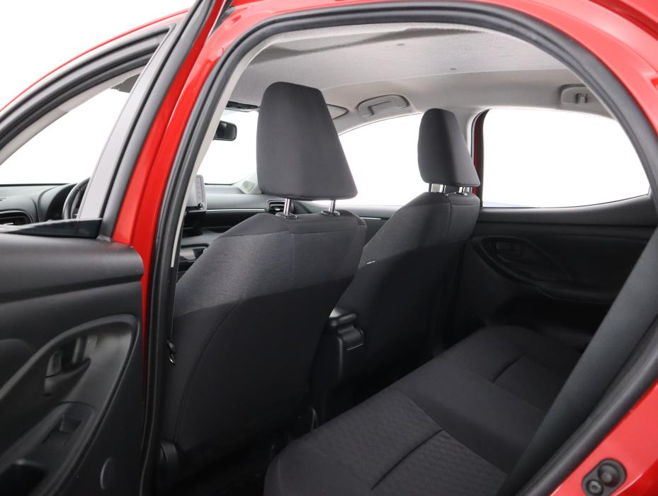 TOYOTA Yaris 2022