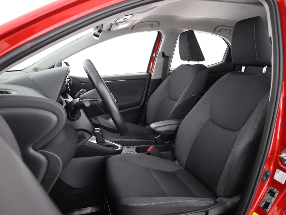 TOYOTA Yaris 2022