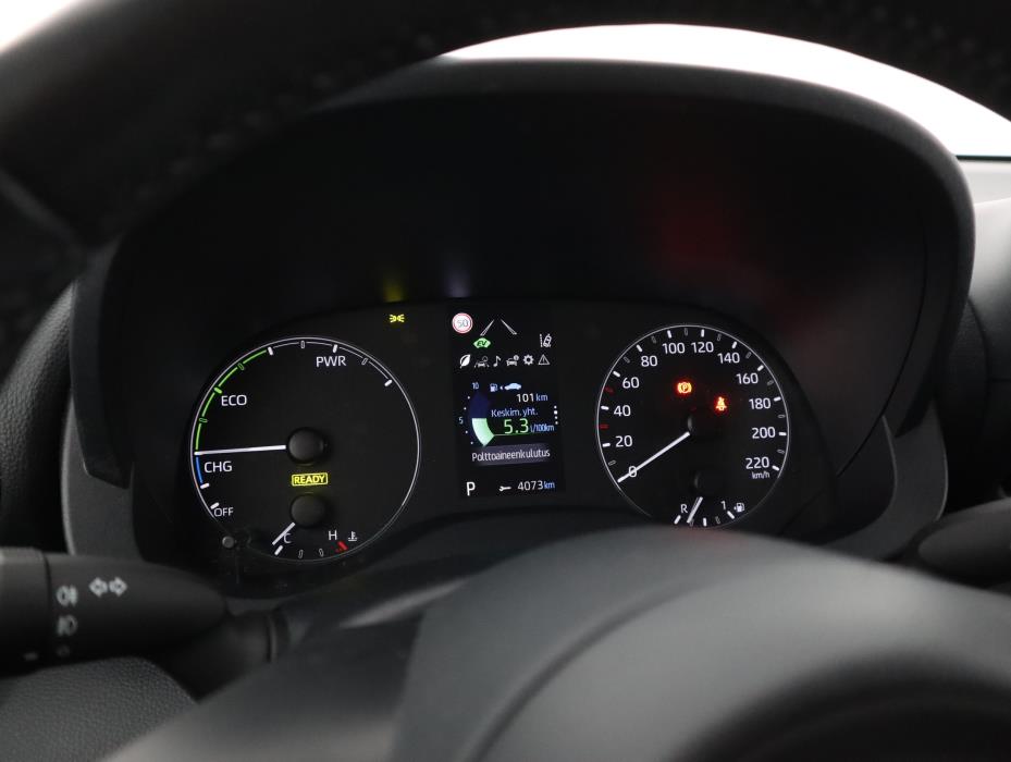 TOYOTA Yaris 2022