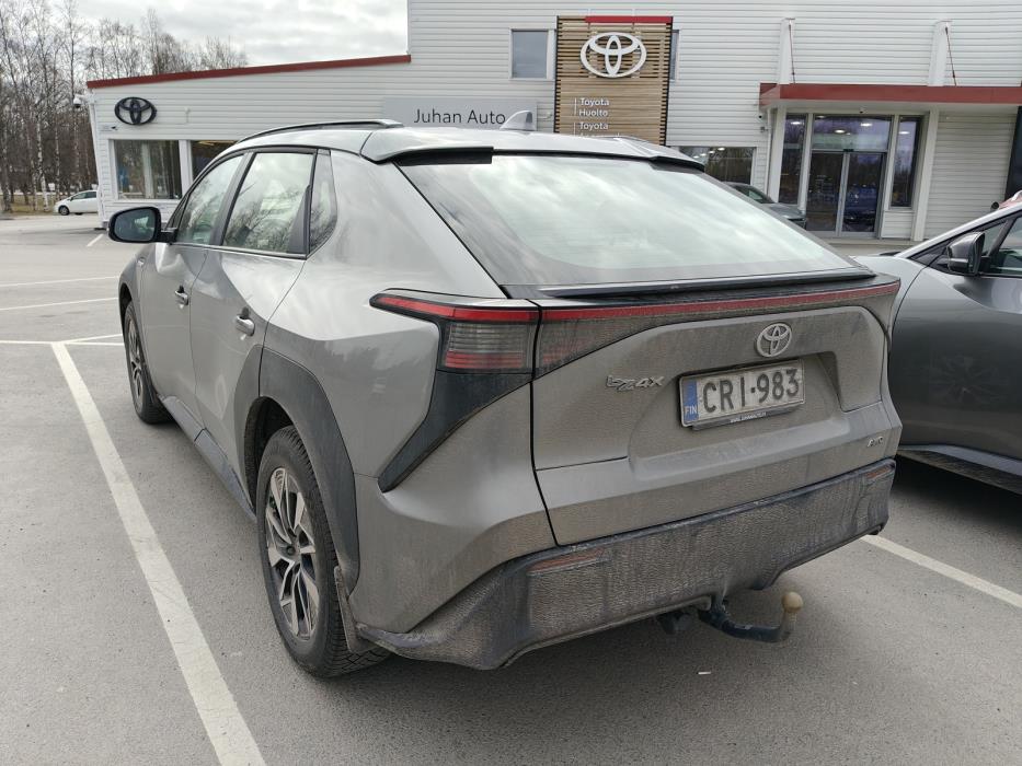 TOYOTA bZ4X 2023