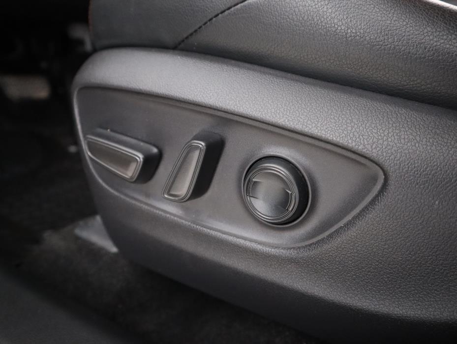 TOYOTA RAV4 Plug-in 2022