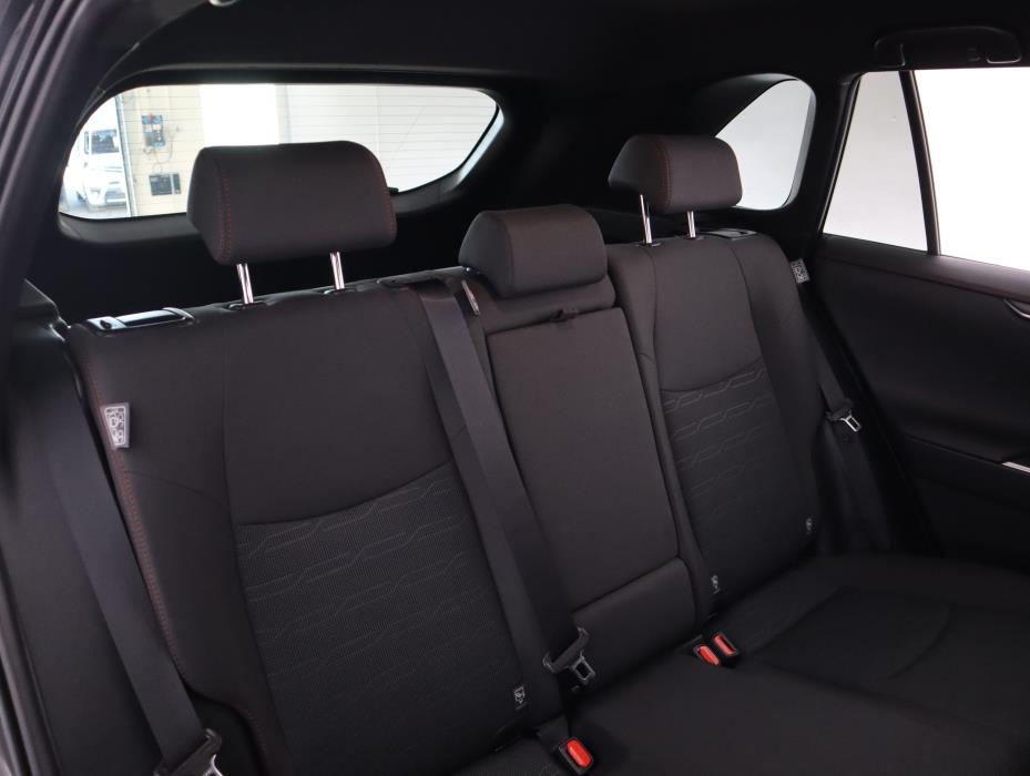 Toyota RAV4 Plug-in 2024