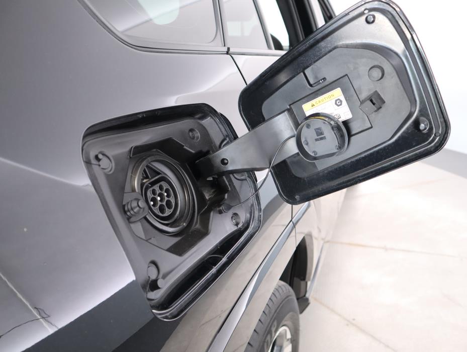 Toyota RAV4 Plug-in 2024