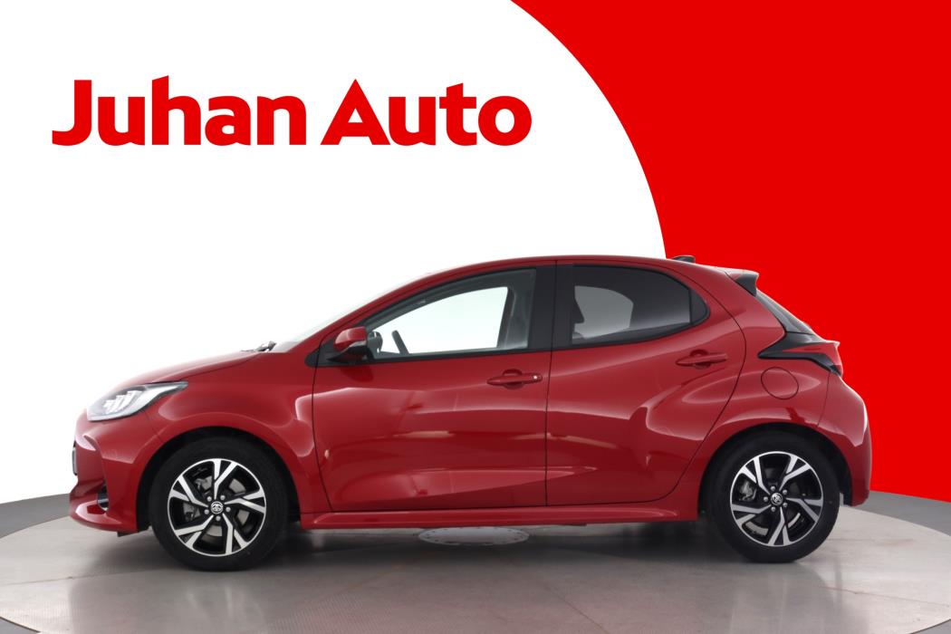 TOYOTA Yaris 2025