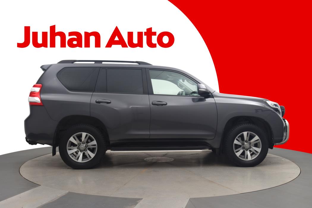 TOYOTA Land Cruiser 2015