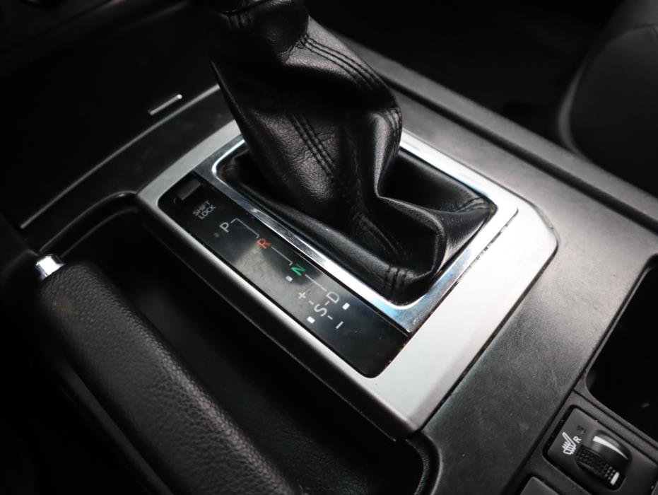 TOYOTA Land Cruiser 2015