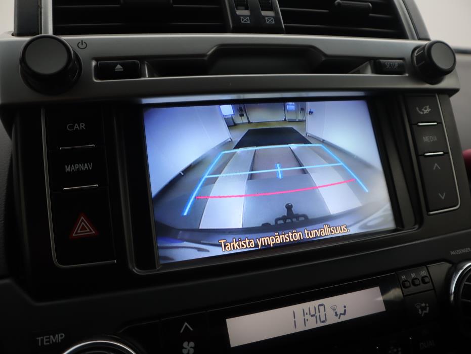 TOYOTA Land Cruiser 2015