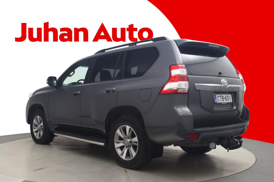 TOYOTA Land Cruiser 2015