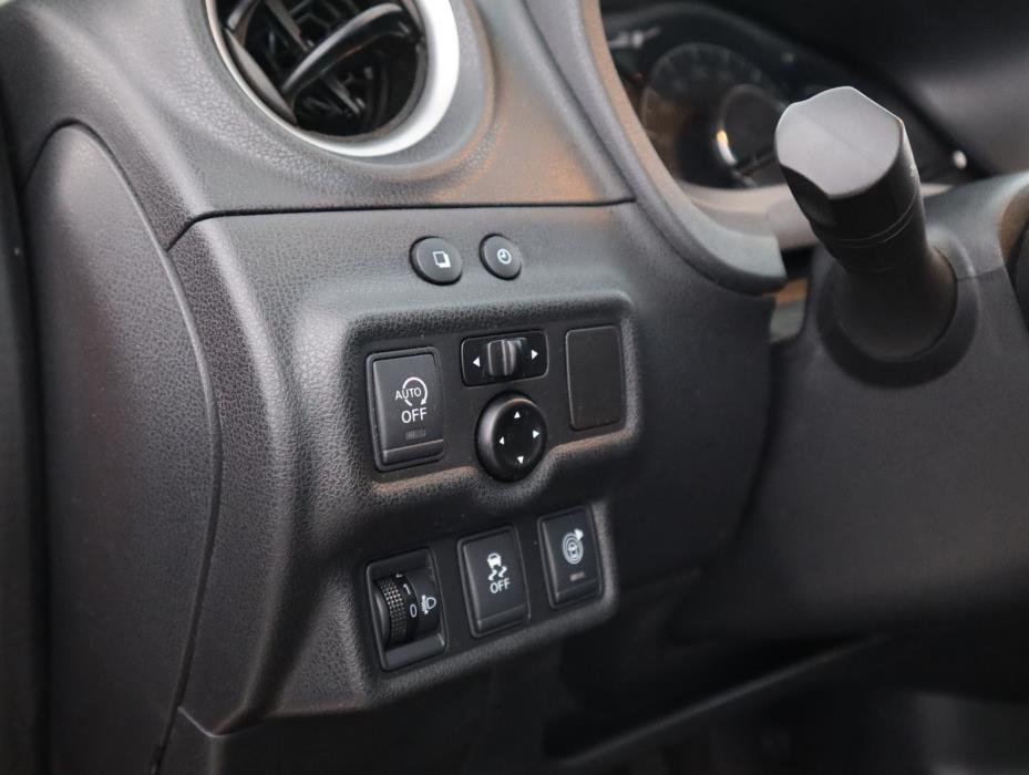 NISSAN NOTE 2015