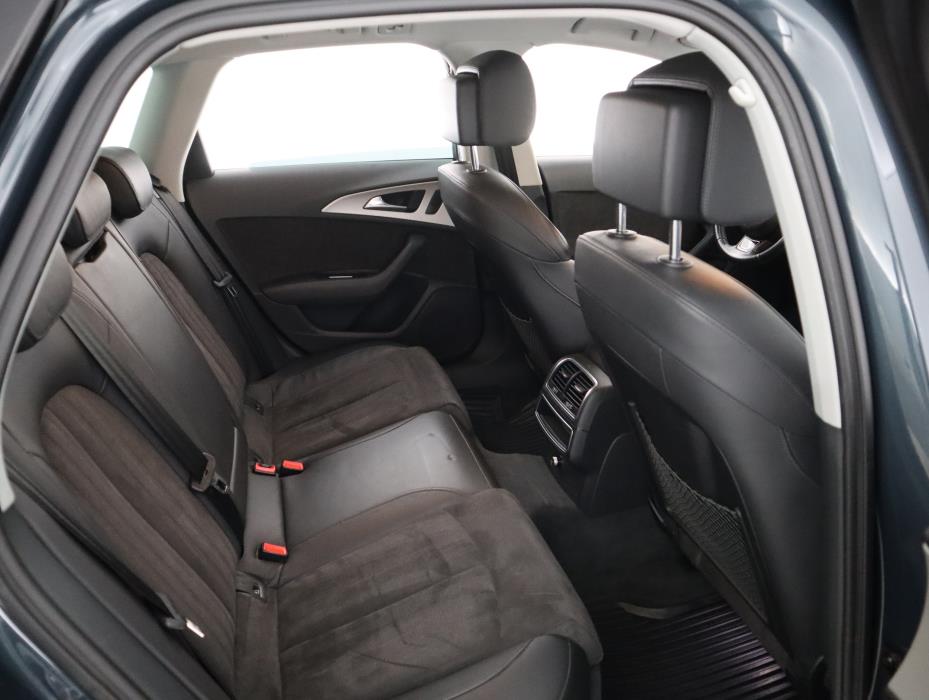 AUDI A6 2016