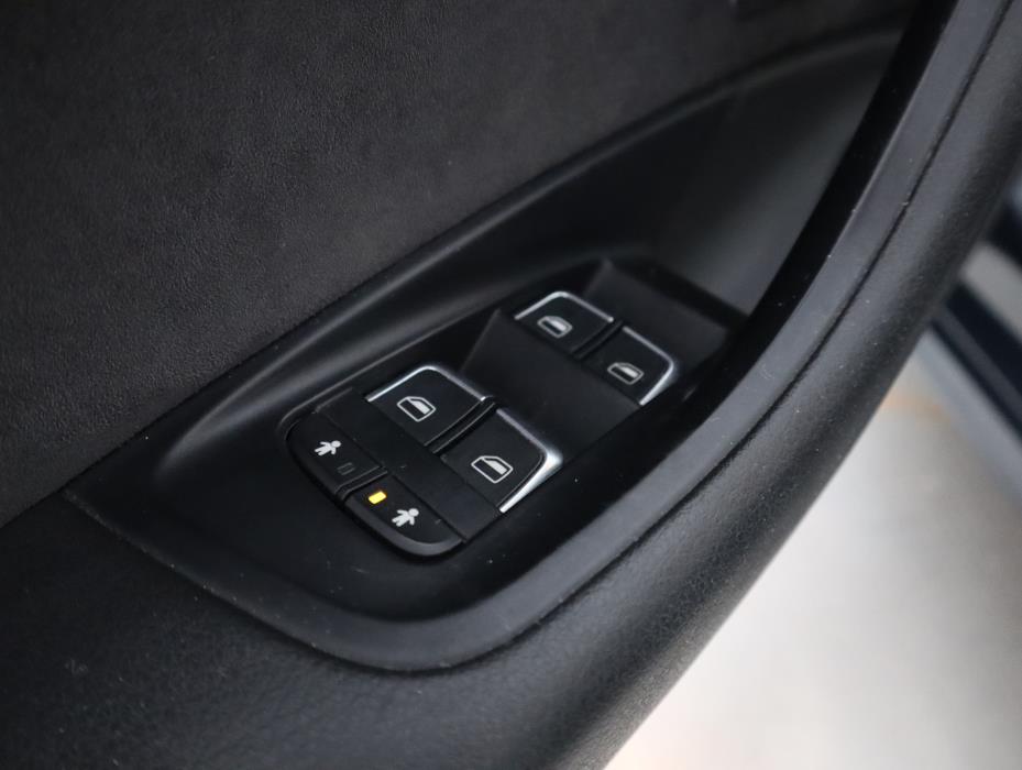 AUDI A6 2016