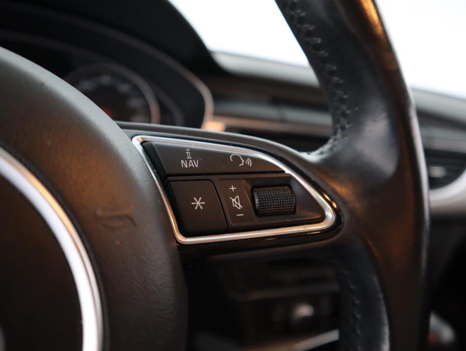 AUDI A6 2016