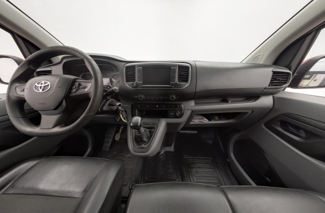 TOYOTA PROACE 2017