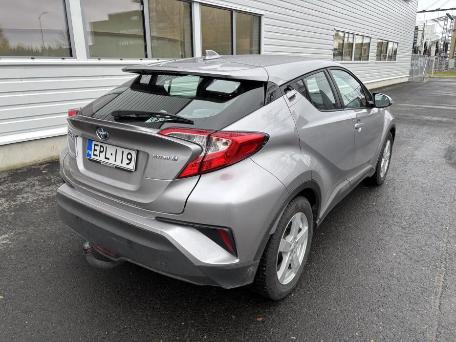 TOYOTA C-HR 2018