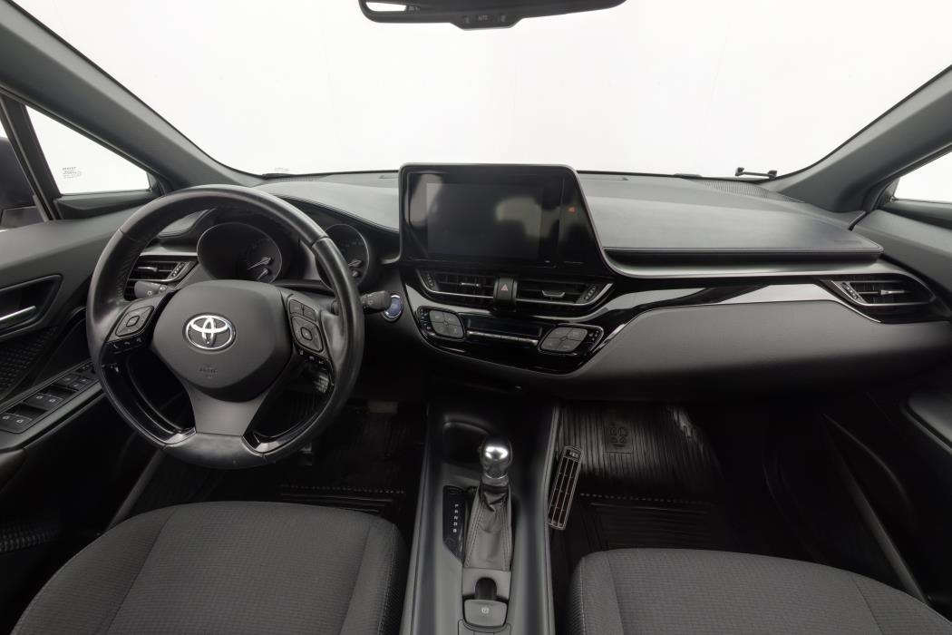 TOYOTA C-HR 2018