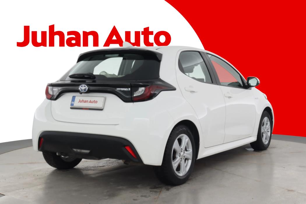 TOYOTA Yaris 2021