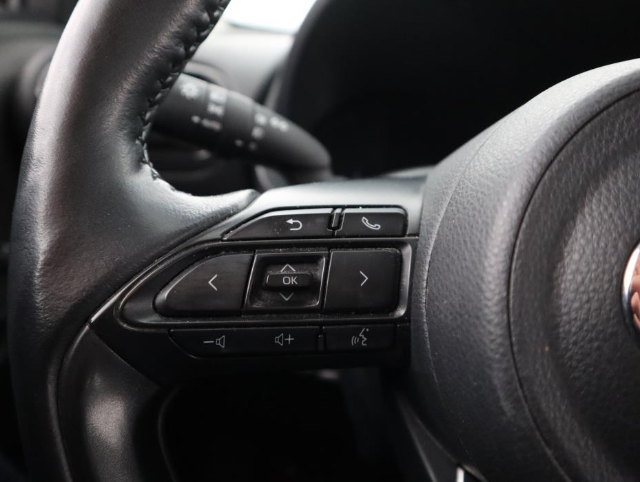 TOYOTA Yaris Cross 2022