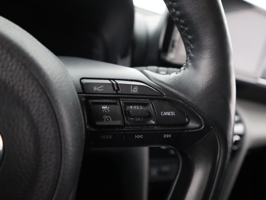 TOYOTA Yaris Cross 2022