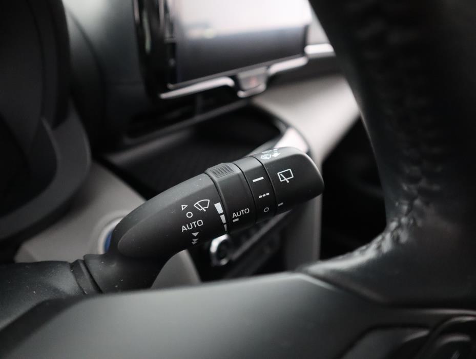 TOYOTA Yaris Cross 2022