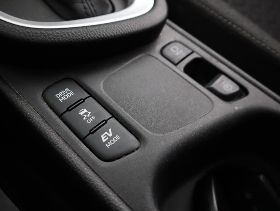 TOYOTA Yaris Cross 2022