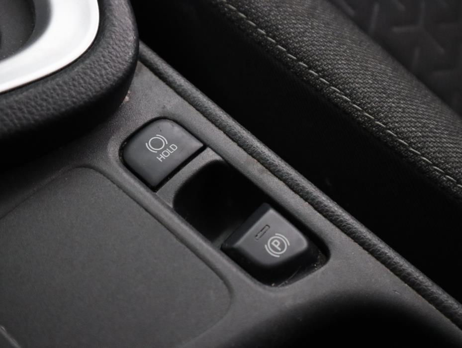 TOYOTA Yaris Cross 2022