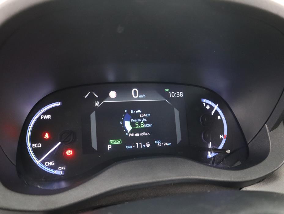 TOYOTA Yaris Cross 2022