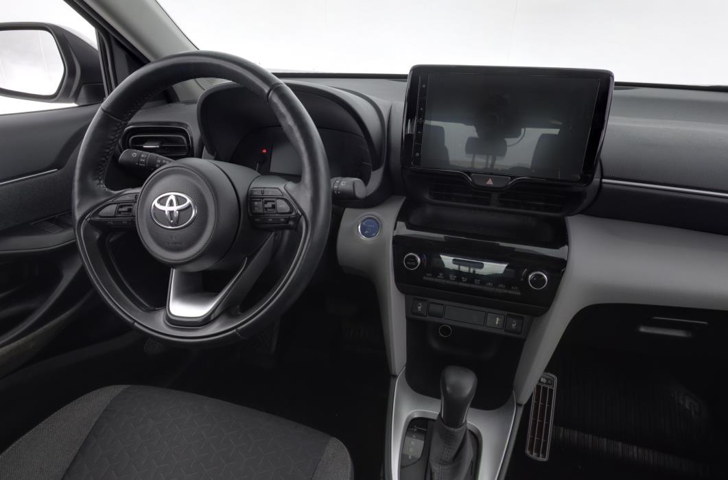 TOYOTA Yaris Cross 2022