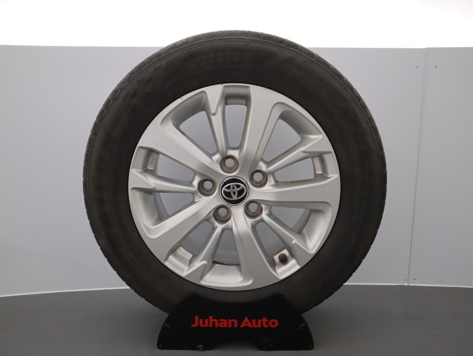 TOYOTA Yaris Cross 2022